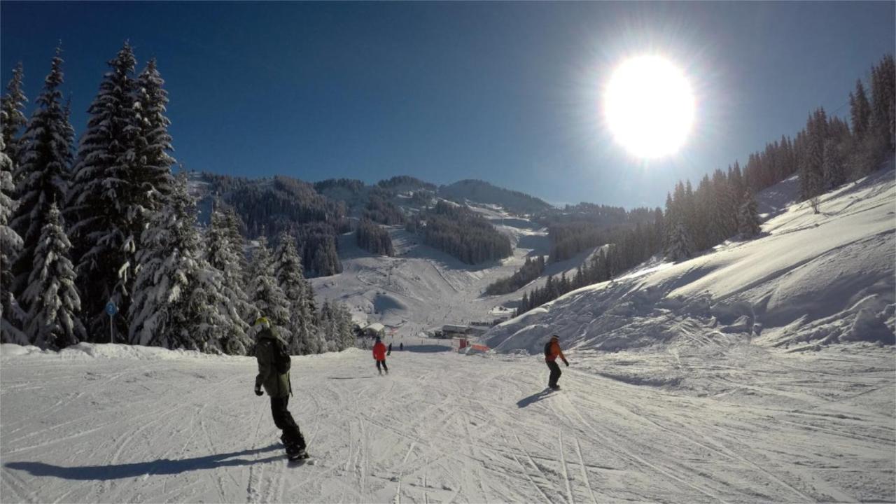 Chalet Aventure B&B Les Gets Exterior foto